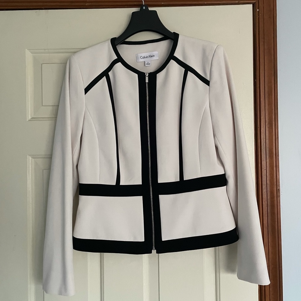NEW Calvin Klein suit set (skirt & blazer)